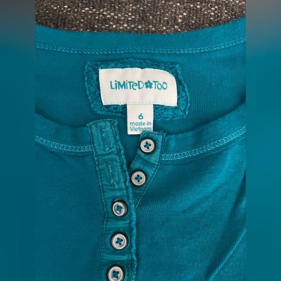 Y2K Limited Too Turquoise Button-Up Top - Picture 2 of 4